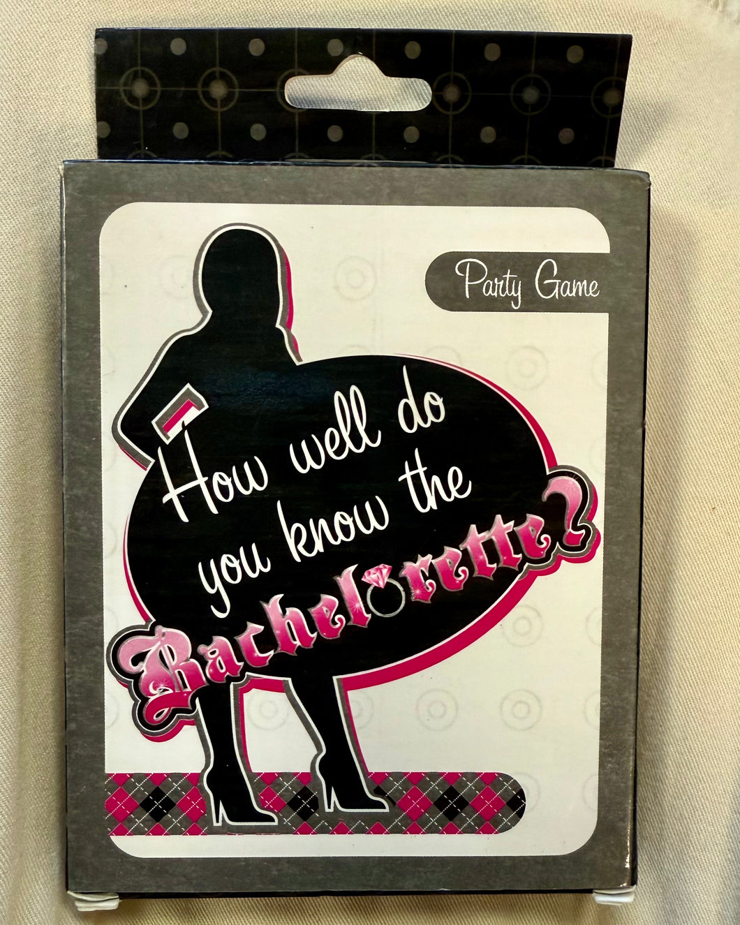 MCCU100-T Bachelorette Party Card Game