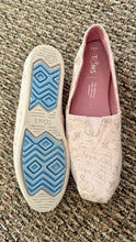 Load image into Gallery viewer, MCCU100-M Pink Wedding Day “Toms” Size 8.5
