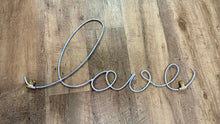 Load image into Gallery viewer, KIST100-O Metal Love Sign