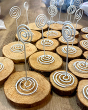 Load image into Gallery viewer, MCCU100-N 24 Rustic, White Holders