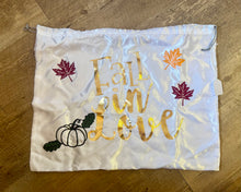 Load image into Gallery viewer, MCNE100-M “Fall in Love” Money Bag