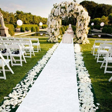 Load image into Gallery viewer, WILSON-I White Aisle Runner. NWT