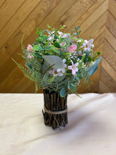 Load image into Gallery viewer, THOM500-P Pink Floral Centerpiece, Wood Base