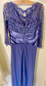 SHOE100-A Wisteria Purple Gown. Size 10