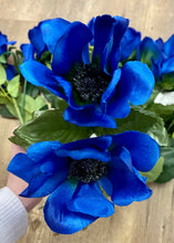 Load image into Gallery viewer, HANN200-E Royal Blue Flower Bunch