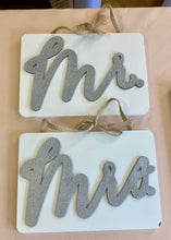 Load image into Gallery viewer, BEEN100-I Mr &amp; Mrs Chair Pendants