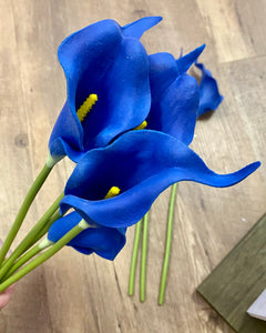 HANN200-D Blue Calla Lilies
