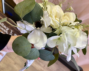 WEAK100-G White Succulent Bouquet