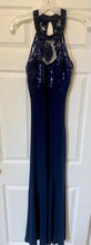 Load image into Gallery viewer, ROBE200-E Navy Halter Top. Size 5