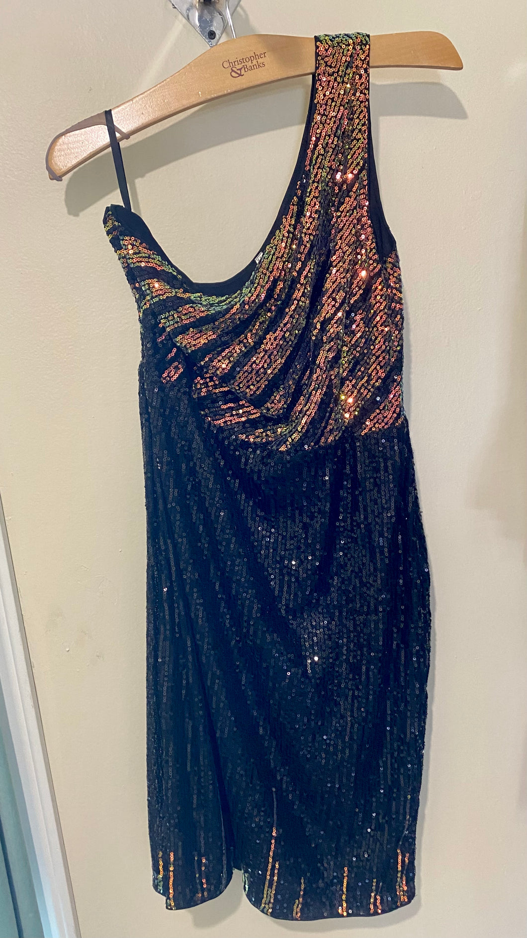 GOWN100-I Black Sequin, Short Gown. Size XL