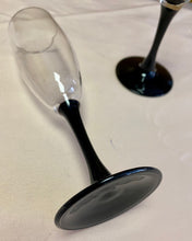 Load image into Gallery viewer, ELLA100-L Black Champagne Glasses