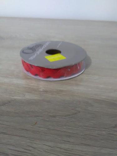 CRUS100 (CV) Red Ribbon