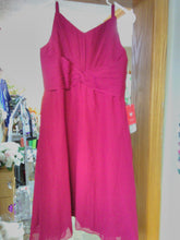Load image into Gallery viewer, SMIT400-Q Burgundy Junior Bridesmaid. Size J16, NWT