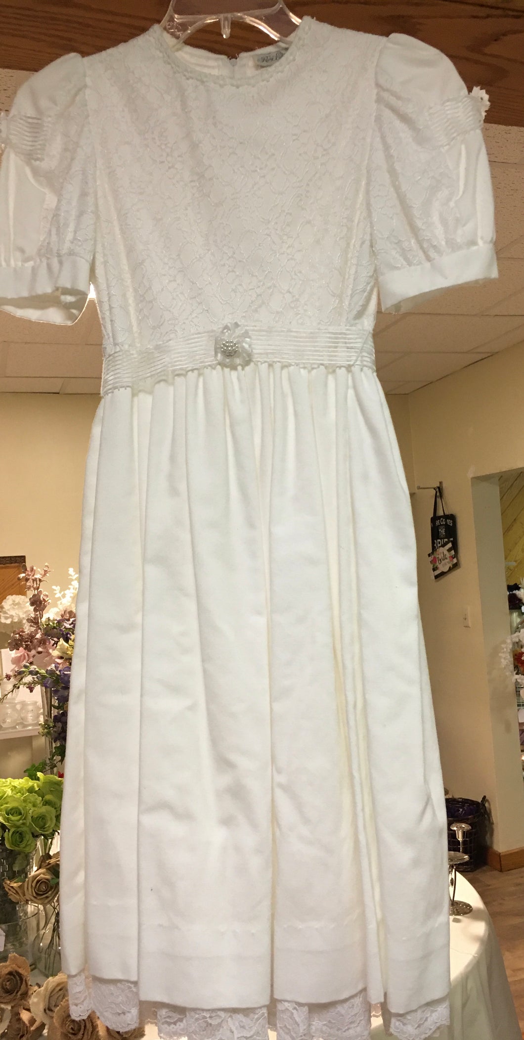 MCGU100-H  Flower Girl Dress, White, Size 6-8