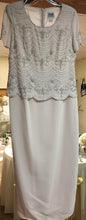 Load image into Gallery viewer, MCGU100-K  Champagne Mother of the Bride Dress, Size 12