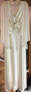 MERC100-A  David's Bridal Ivory Satin Long Gown, Size 4. New