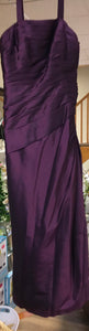 LONG100-Z. Burgundy/Wine Gown, size 12