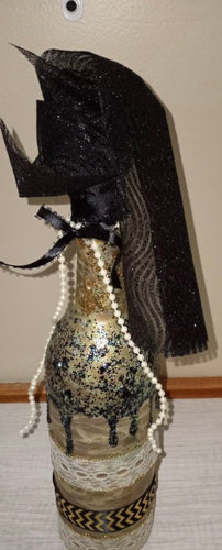 FEDO100-I Black and Gold Wine Bottle