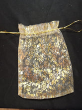 Load image into Gallery viewer, HOOD100-FE Gold Organza Bag