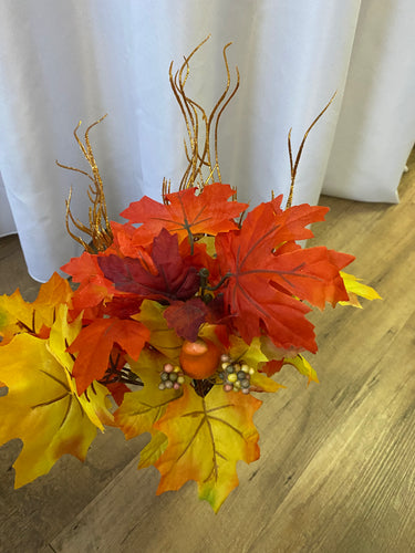 DIEH200-B Fall Centerpiece