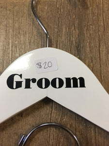 CUNN100-A. Bride & Groom Hangers