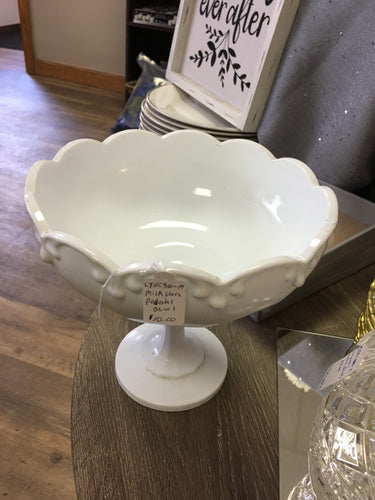LYNC300-M  Milk Glass Pedestal Bowl