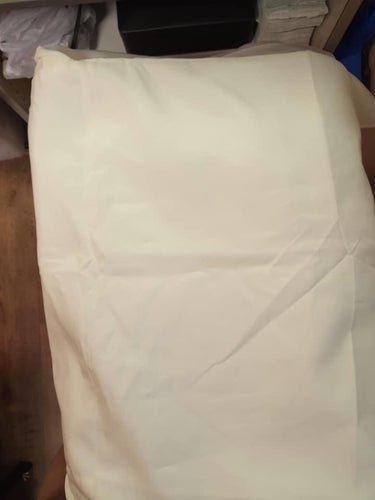 GERN100-A Ivory Banquet Chair Covers, New