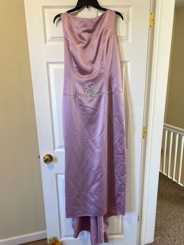 KLIN200-F Purple Satin Gown. Size 16/18