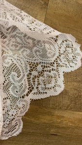 SIKO100-H White Lace Table Overlay