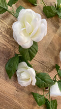 Load image into Gallery viewer, RING200-AQ Ivory Rose Garlands