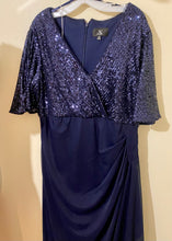 Load image into Gallery viewer, BLOS100-F Navy Sequins Gown. Size 16