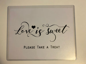 HALE100-G Love is Sweet sign