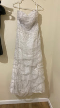 Load image into Gallery viewer, SHAR200-V White Strapless Gown. Size 13/14