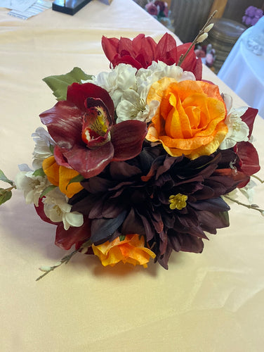 DOUG100-F  Fall Burgundy/Orange Bouquet