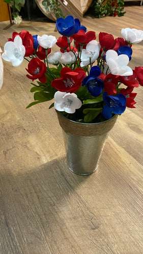 HOOD100-BS Patriotic Galvanized Arrangement