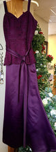 Load image into Gallery viewer, LYNC400-AI.   Mori Lee Purple Gown, Size 14
