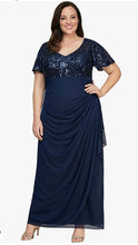 Load image into Gallery viewer, BLOS100-F Navy Sequins Gown. Size 16
