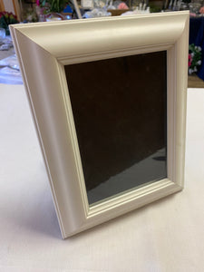 BRUN100-P 5x7” White Frame