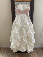 Load image into Gallery viewer, NIEV100-V Strapless Ivory Ball Gown. Size 3/4
