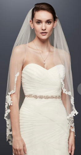 HAME100-B NWT Ivory Fingertip Veil