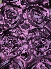 Load image into Gallery viewer, KENS100-A Plum Rosette Table Runner