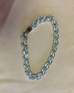 SHUT100-J Rhinestone Bracelet. New