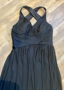APPL100-A Long Black Gown. Size 12