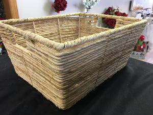 WILS200-M.  Medium Wooden Basket