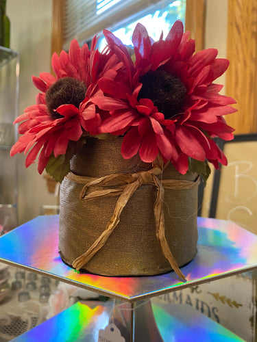 BITE200-Y Red Daisy Floral Arrangement