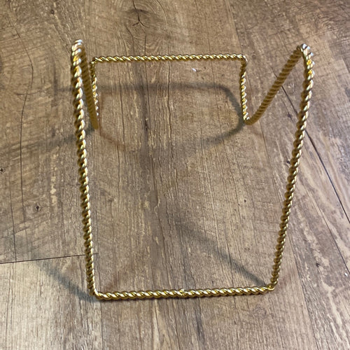 ELLA100-O 6” Gold Twisted Easel
