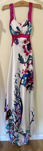 MYER300-D White/Pink Open Back Dress. Size XS