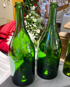 LYNN200-A Set of 2 Large Green Wine Bottles