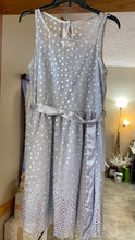 Load image into Gallery viewer, LYNC400-AY Gray Polka Dot Dress. Girls Size 18