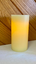 Load image into Gallery viewer, LAWS100-R 6” LED Candle